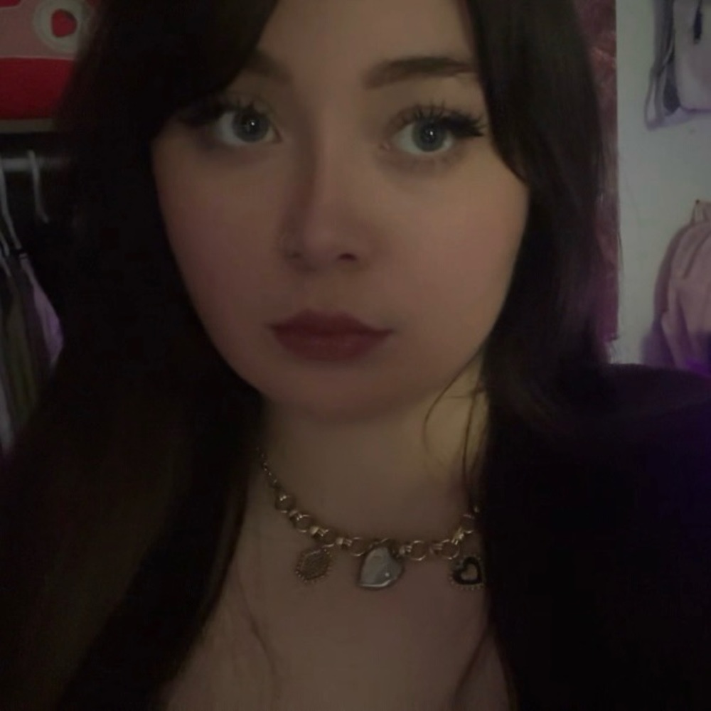 Meet your Posher, Sasha